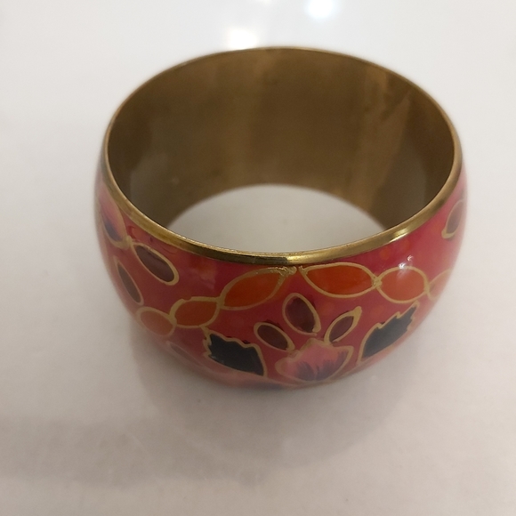 Chic Bracelet (Floral and Golden) - Picture 4 of 8